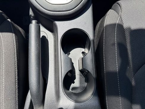 Used 2024 Kia Forte LXS FWD image 22