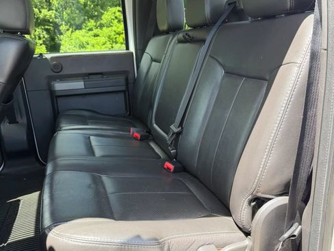 Used 2012 Ford F250 Lariat w/ Lariat Ultimate Pkg AWD/4WD image 16