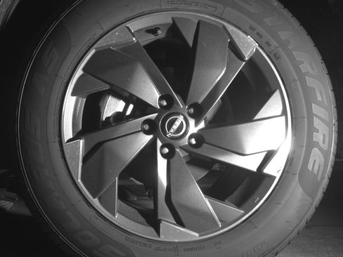 Used 2025 Nissan Rogue SV AWD/4WD image 12