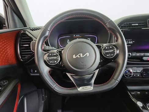 Certified 2024 Kia Soul GT-Line FWD image 9