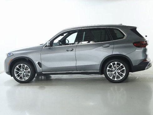 Certified 2024 BMW X5 xDrive40i w/ Premium Package image 38