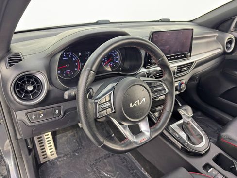 Used 2022 Kia Forte GT w/ GT2 Package image 12