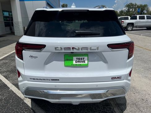 New 2027 GMC Terrain Denali w/ LPO, Floor Liner Package AWD/4WD image 6