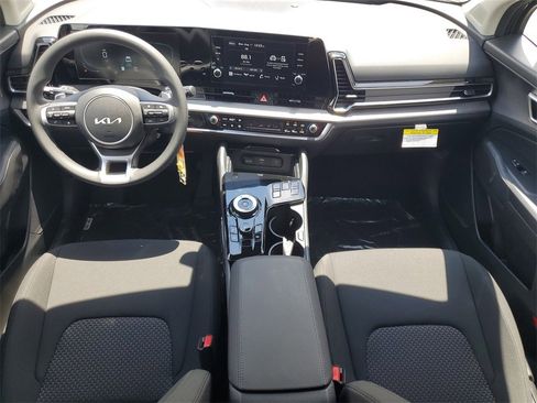 New 2025 Kia Sportage LX image 23