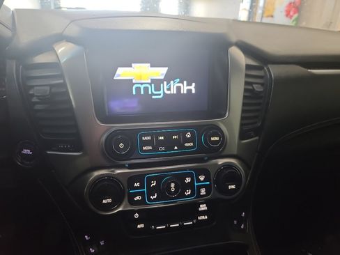 Used 2015 Chevrolet Suburban LTZ AWD/4WD image 14