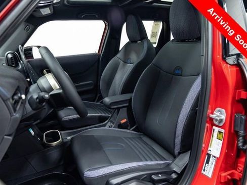 New 2026 MINI Cooper 4-Door Hardtop image 19