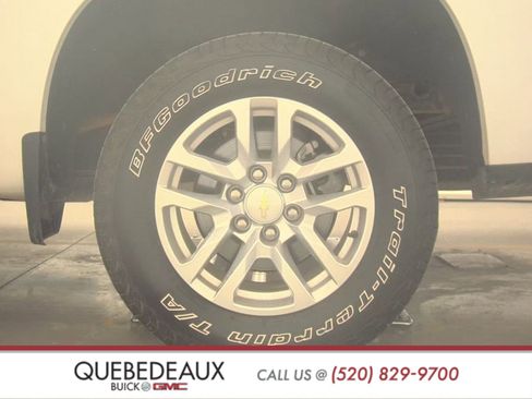 Used 2019 Chevrolet Silverado 1500 LTZ w/ LTZ Convenience Package image 12