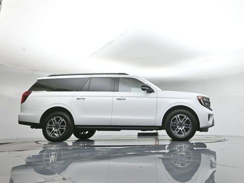 Certified 2025 Ford Expedition Max Active image 49