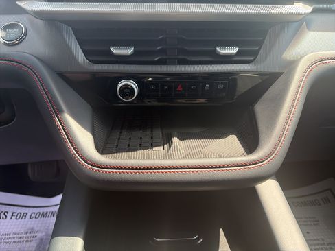 Certified 2025 Ford Explorer ST-Line w/ Premium Package RWD image 13