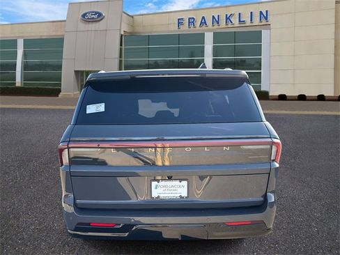 New 2026 Lincoln Navigator L Black Label image 6