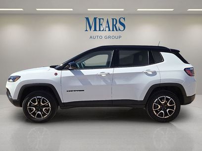 Used 2025 Jeep Compass Trailhawk