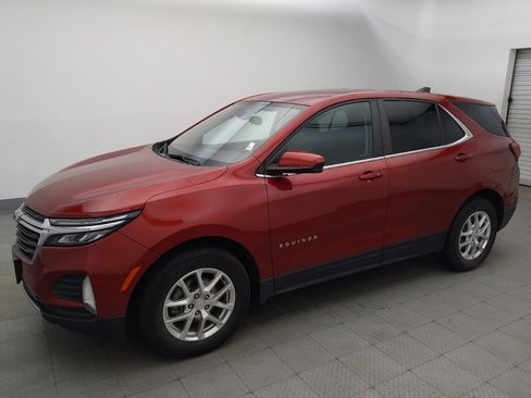 Used 2022 Chevrolet Equinox LT FWD image 2