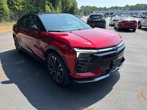 Used 2025 Chevrolet Blazer EV SS w/ Performance Package AWD/4WD image 7