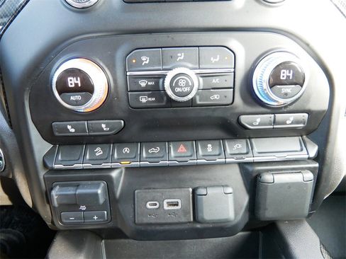 Used 2021 GMC Sierra 1500 Elevation w/ Preferred Package image 27