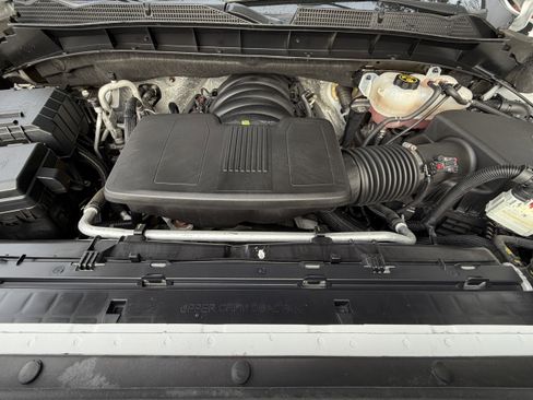 Used 2024 GMC Sierra 1500 AT4X image 13