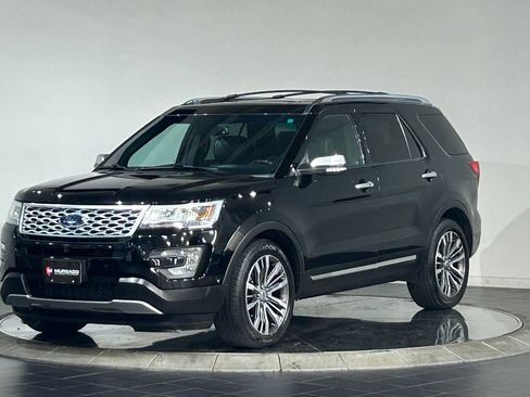 Used 2017 Ford Explorer Platinum AWD/4WD image 5
