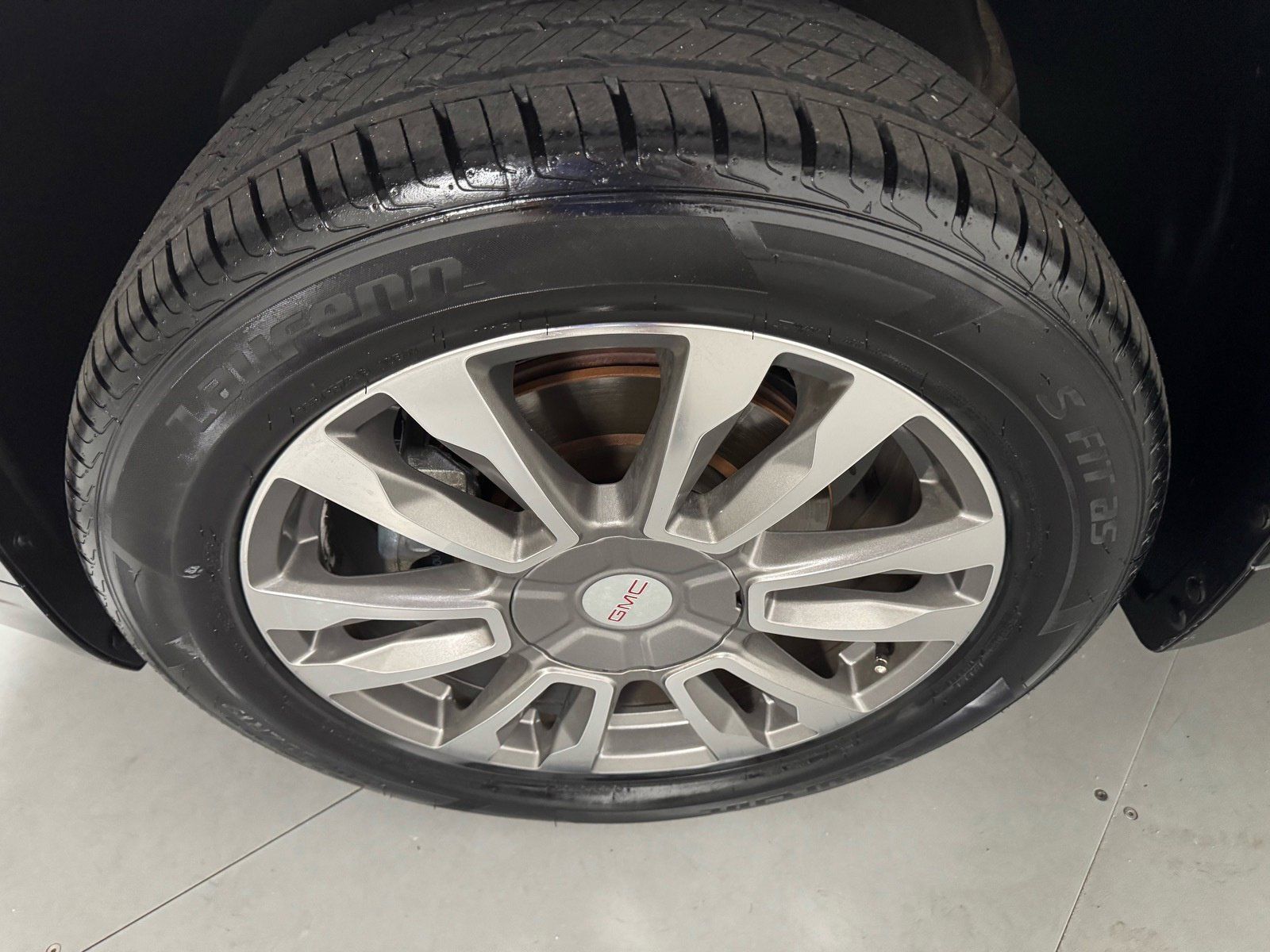 Used 2017 GMC Terrain Denali FWD image 9