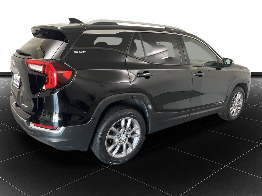 Used 2023 GMC Terrain SLT AWD/4WD image 5