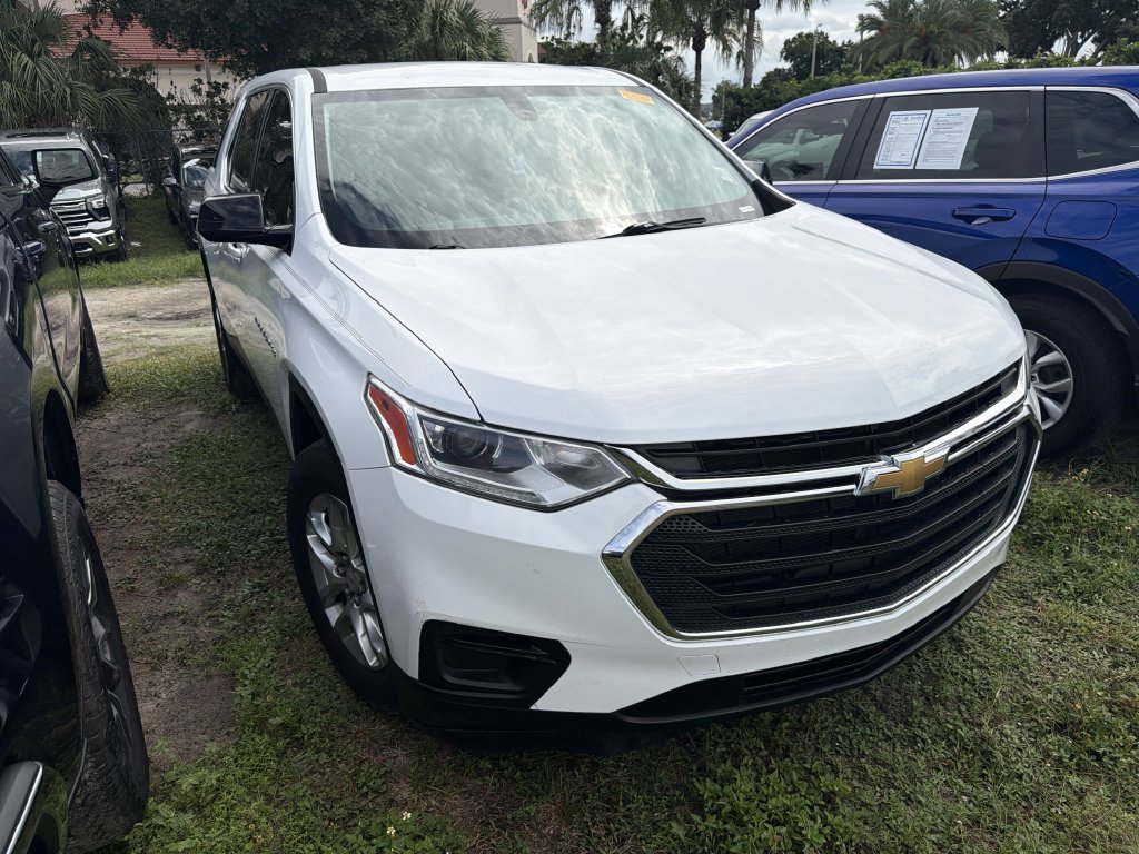 Used 2020 Chevrolet Traverse LS w/ LPO, Floor Liner Package FWD image 2