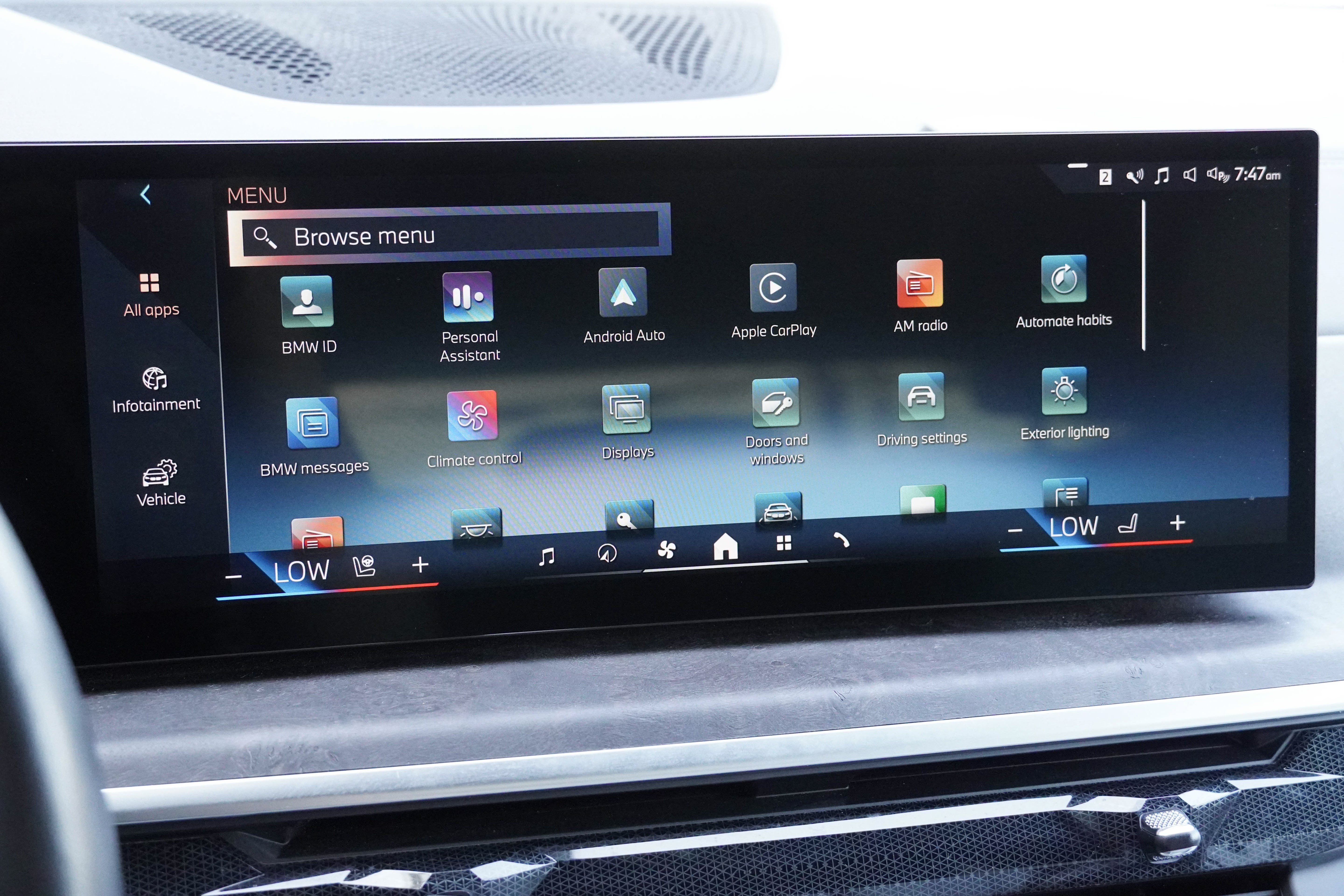 Certified 2024 BMW X7 xDrive40i w/ Premium Package AWD/4WD image 22