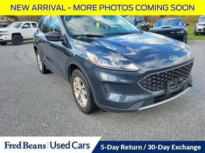Certified 2022 Ford Escape SE