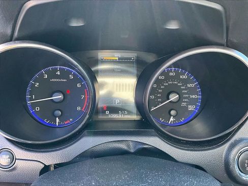 Used 2017 Subaru Outback 3.6R Limited image 16