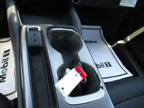 Used 2024 Chevrolet Equinox EV RS image 19