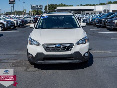 Certified 2021 Subaru Crosstrek 2.0i Premium w/ Moonroof Package image 8