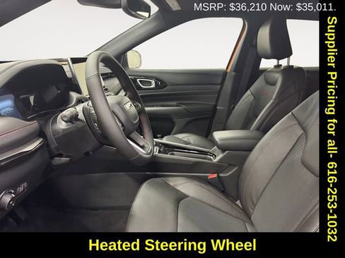 New 2026 Jeep Compass Trailhawk image 7