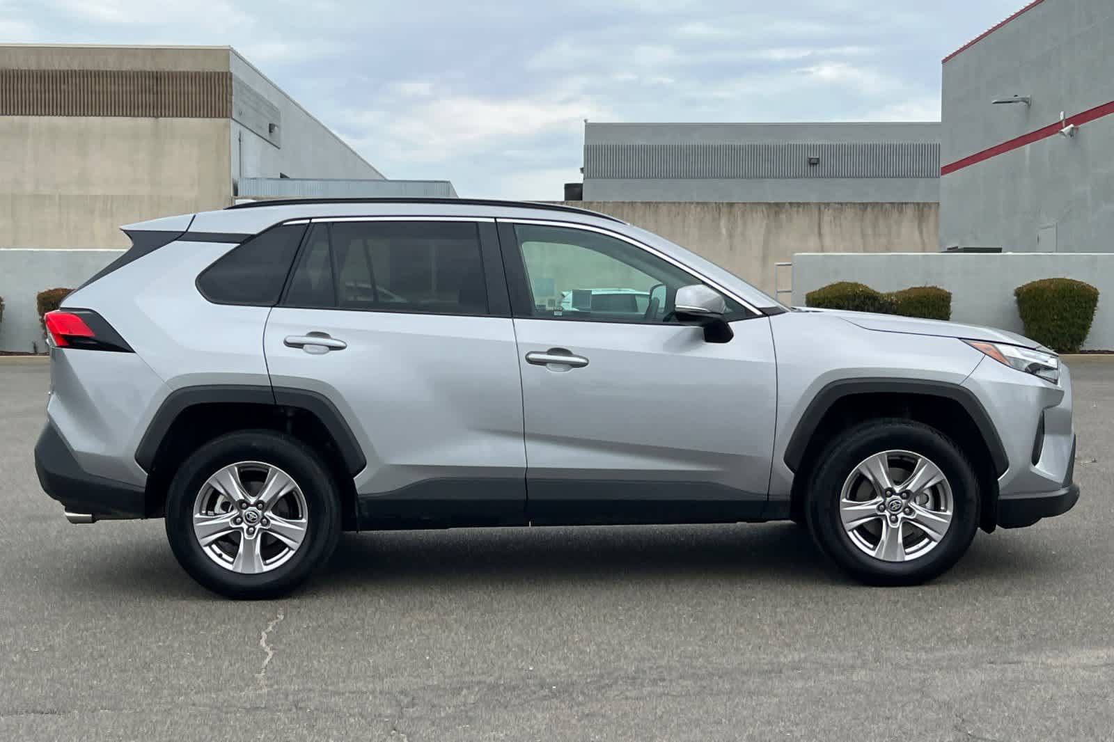 Certified 2025 Toyota RAV4 XLE AWD/4WD image 6