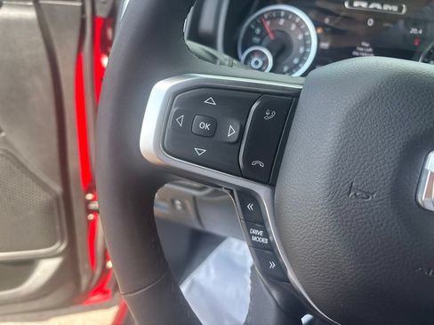 Used 2025 RAM 1500 Big Horn AWD/4WD image 28