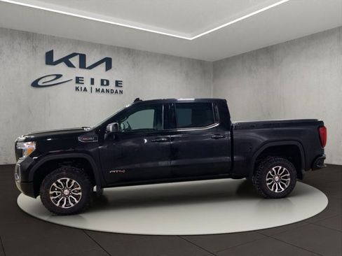 Used 2021 GMC Sierra 1500 AT4 w/ AT4 Preferred Package image 3