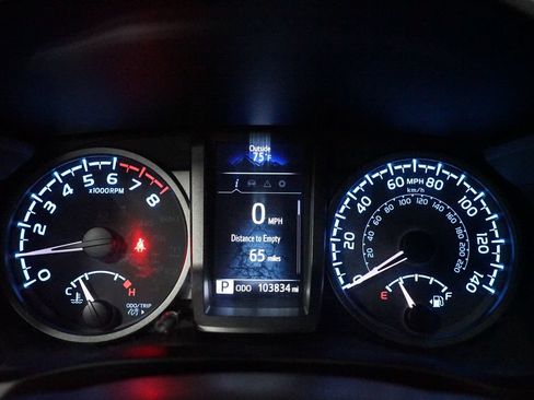 Used 2021 Toyota Tacoma TRD Sport w/ Technology Package RWD image 16