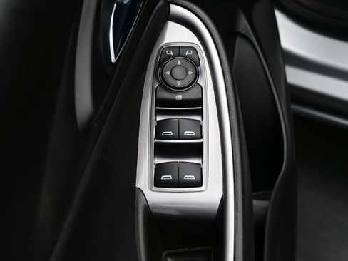 Used 2020 Chevrolet Malibu RS FWD image 10