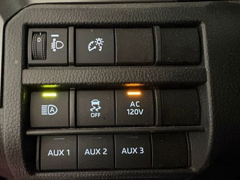 Certified 2025 Toyota Tacoma TRD Off-Road w/ TRD Off Road Upgrade Package AWD/4WD image 9