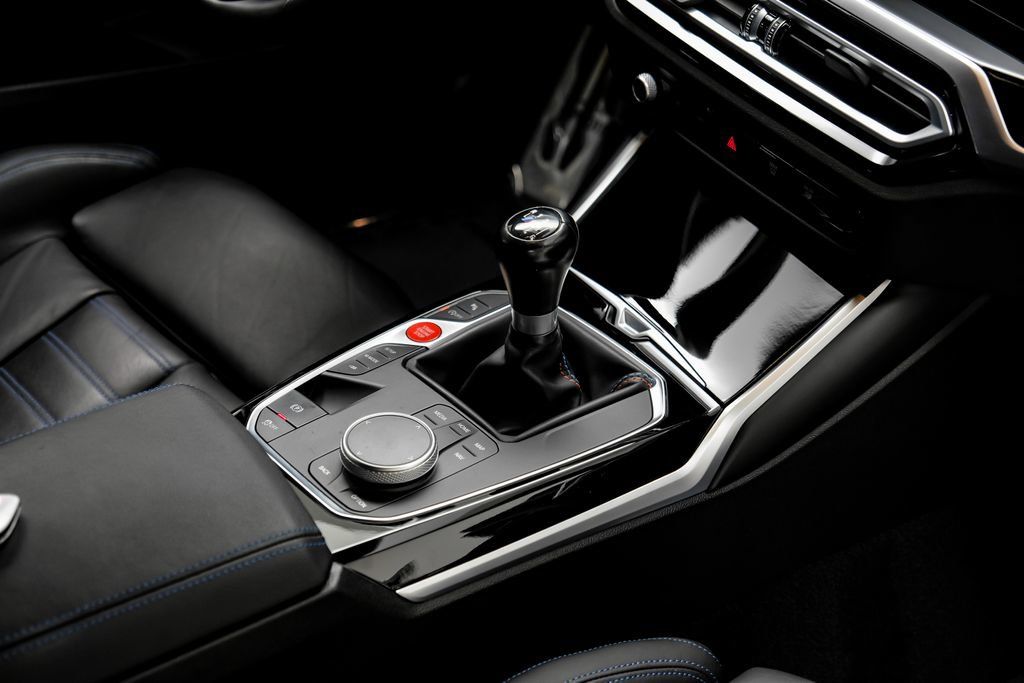 Used 2023 BMW M2 w/ Lighting Package RWD image 24