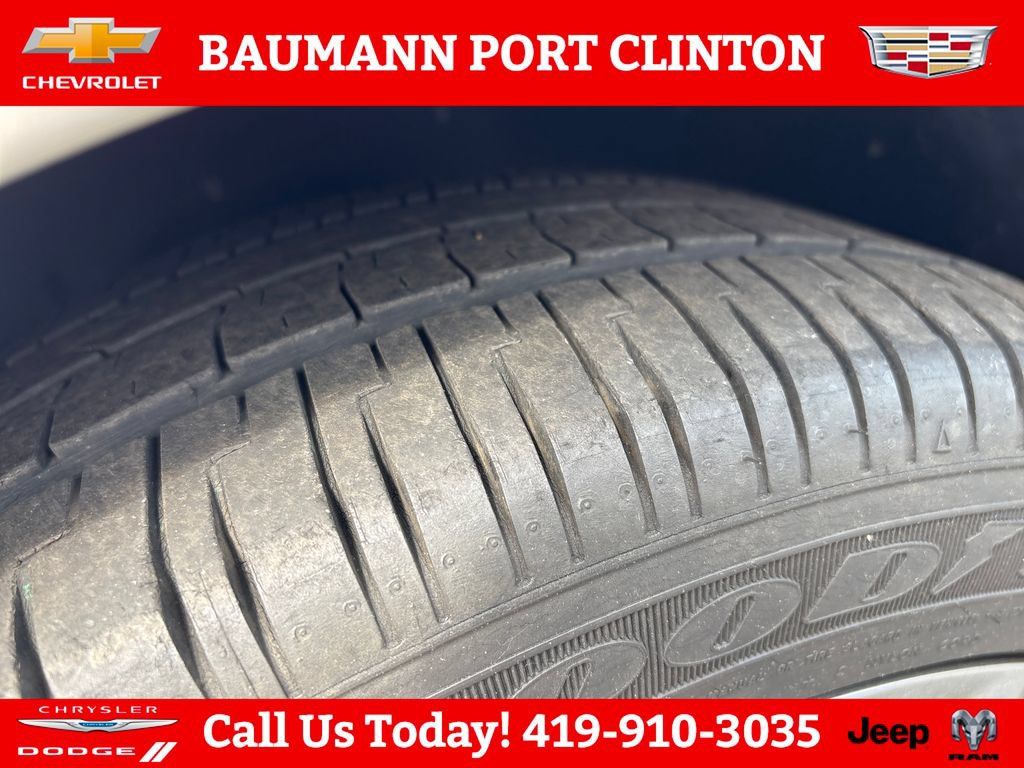 Used 2007 Saturn Sky w/ Premium Trim Pkg RWD image 28