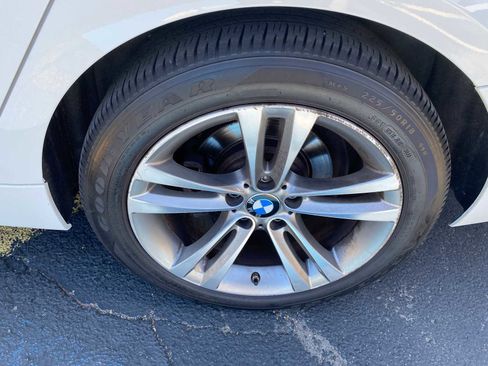 Used 2018 BMW 330i Gran Turismo xDrive AWD/4WD image 37