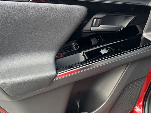 Used 2023 Subaru Solterra AWD image 15