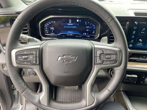 Used 2023 Chevrolet Silverado 1500 RST AWD/4WD image 34