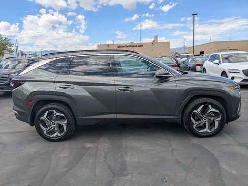 Used 2023 Hyundai Tucson Limited AWD/4WD image 2