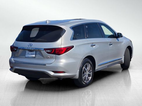 Used 2020 INFINITI QX60 Luxe w/ Essential Package FWD image 4