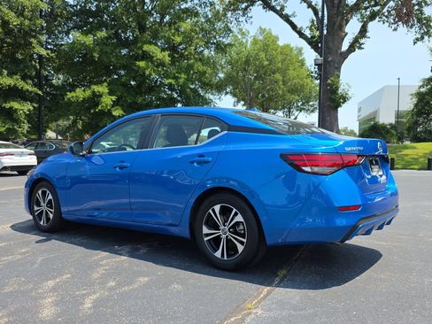 Used 2023 Nissan Sentra SV FWD image 3