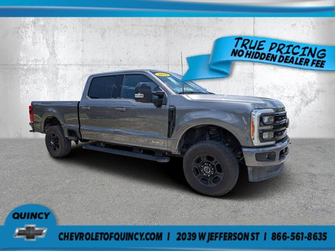 Used 2023 Ford F250 Lariat w/ Black Appearance Package AWD/4WD image 1