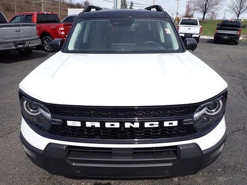 Certified 2025 Ford Bronco Sport Outer Banks w/ Outer Banks Tech Package+ image 11