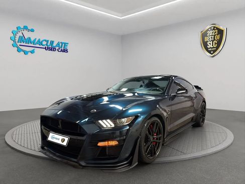 Used 2020 Ford Mustang Shelby GT500 w/ Technology Package RWD image 1