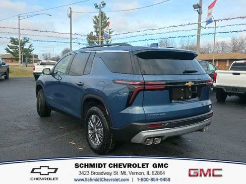 New 2026 Chevrolet Traverse LT w/ Driver Confidence Package image 7