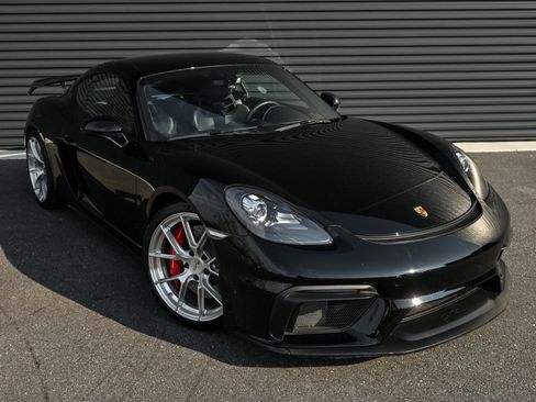 Used 2020 Porsche 718 Cayman GT4 image 20