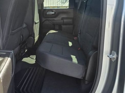 Used 2025 Chevrolet Silverado 2500 Custom w/ Custom Value Package image 11