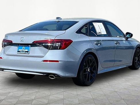 Used 2024 Honda Civic Sport image 6